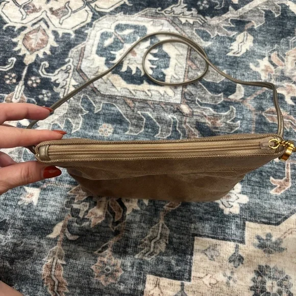 Ohh Ashley Vintage Tan Crossbody Bag - Picture 4 of 6